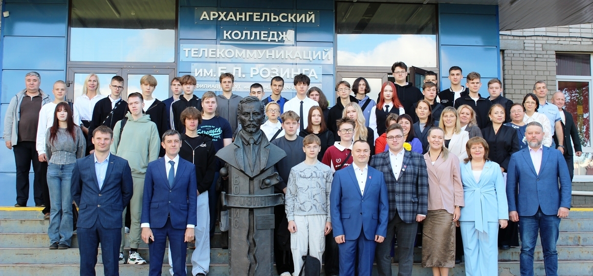 ДЕНЬ ЗНАНИЙ В АКТ (ф) СПбГУТ!