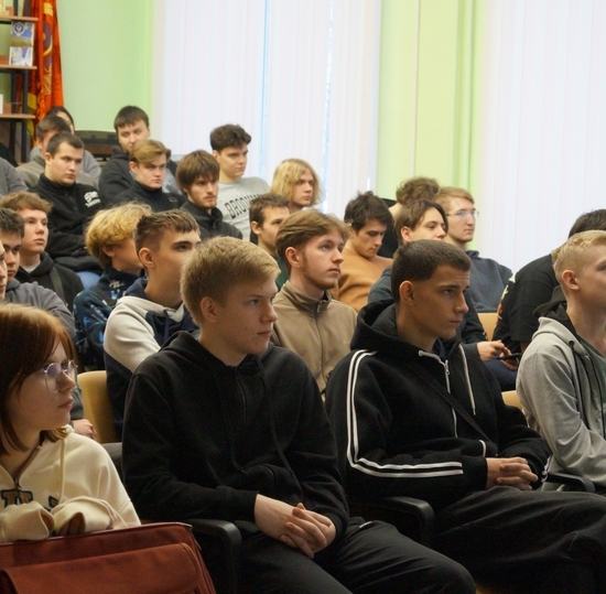 Онлайн-встреча с представителями Пограничного управления ФСБ России по городу Санкт-Петербургу и Ленинградской области