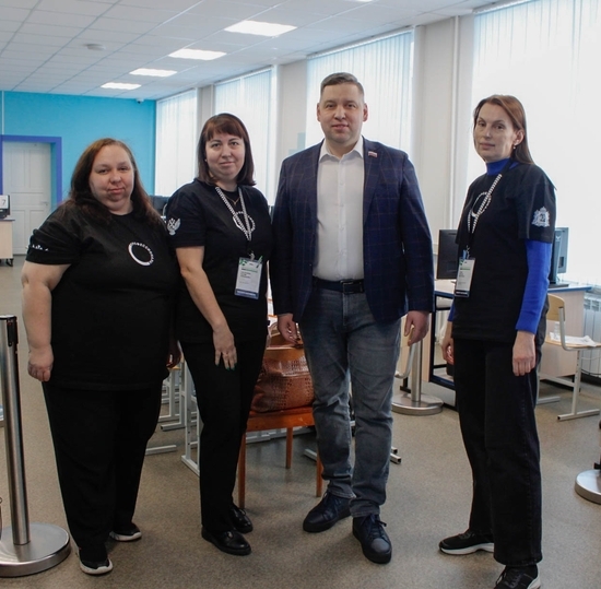 Визит депутата областного собрания депутатов Семушина Д.В.